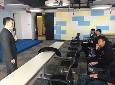 紅青團創始人劉文軍赴西安頤高電商園交流分享會——聚焦信息技術咨詢服務